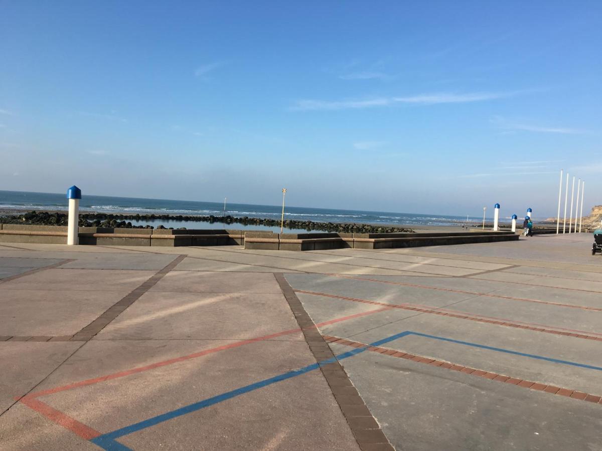 Chambre Tout Confort Avec Commodites Espace Repas Wifi Parking Wimereux Luaran gambar